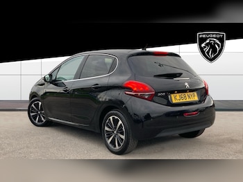 Used Peugeot 208 2019 for sale - 76133950: Photo 2