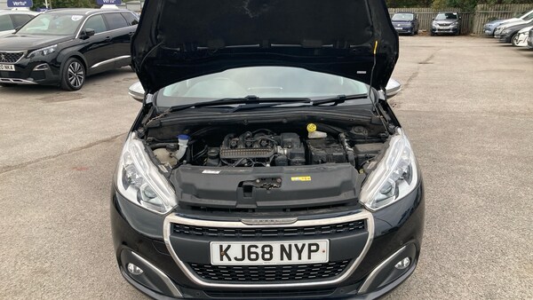 Used Peugeot 208 2019 for sale - 76133950: Photo 8