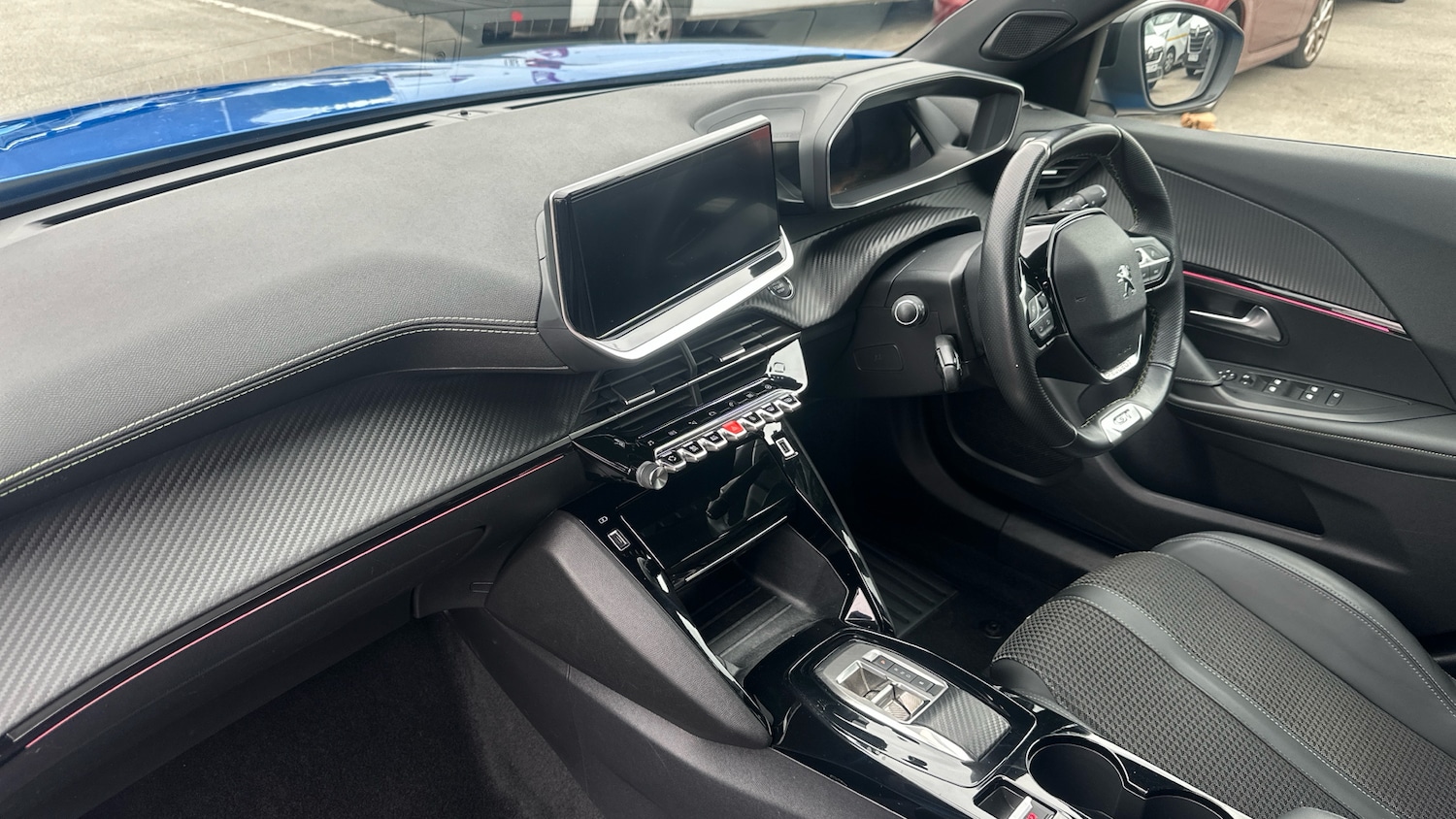 Used Peugeot 2008 2022 for sale - 76079641: Photo 9