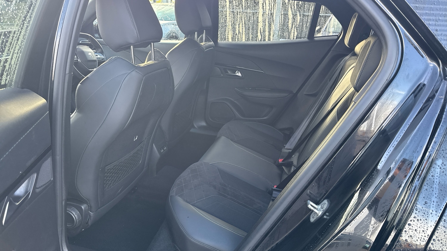 Used Peugeot 2008 2022 for sale - 76831528: Photo 16