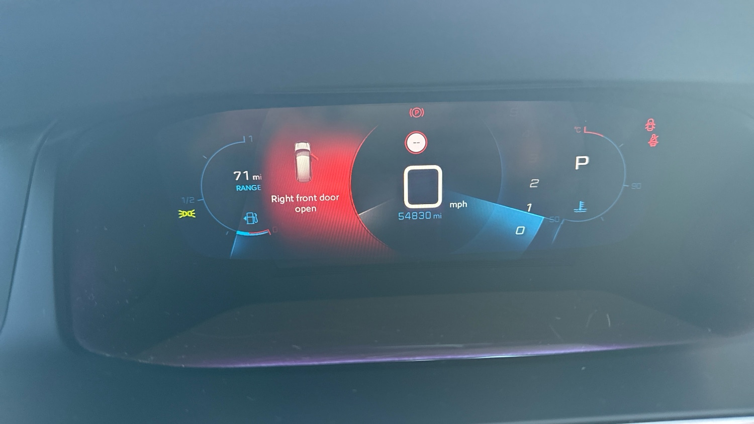 Used Peugeot 2008 2022 for sale - 76831528: Photo 18