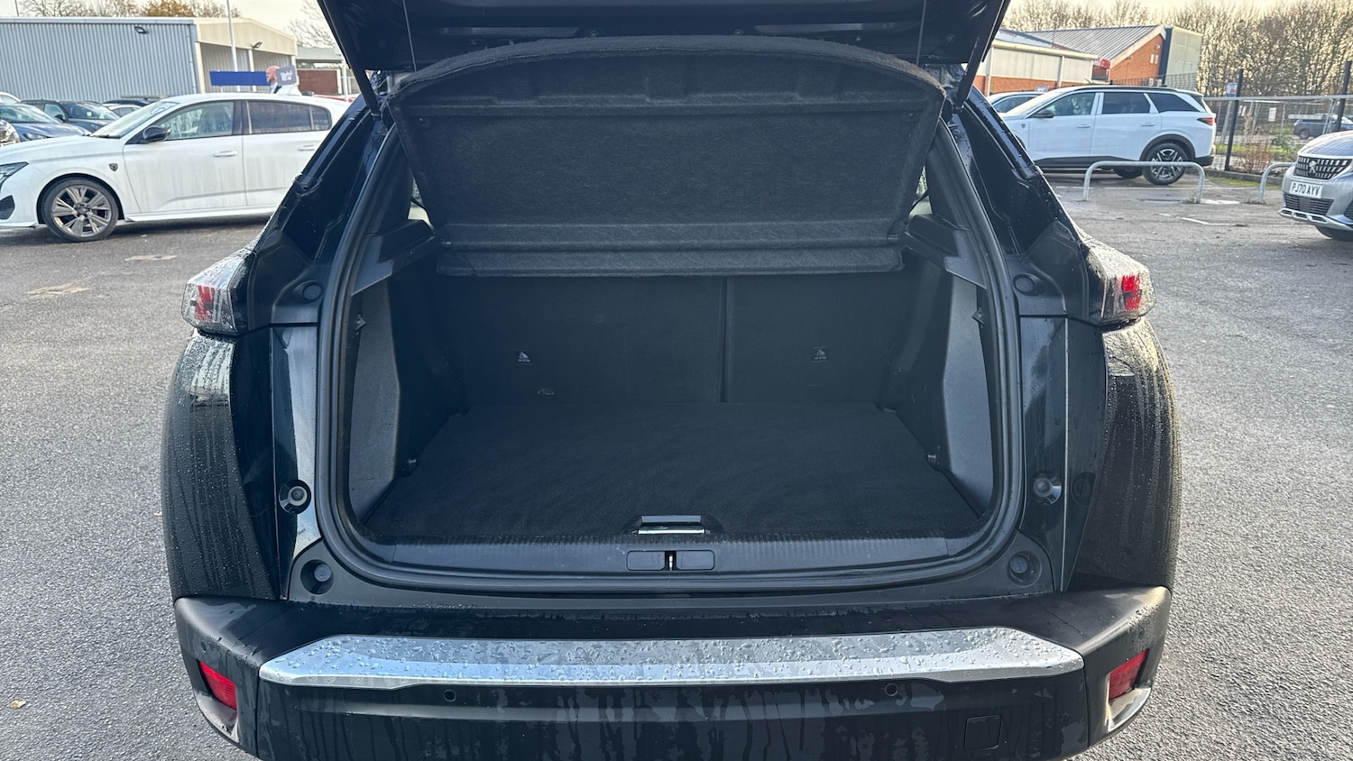 Used Peugeot 2008 2022 for sale - 76831528: Photo 4