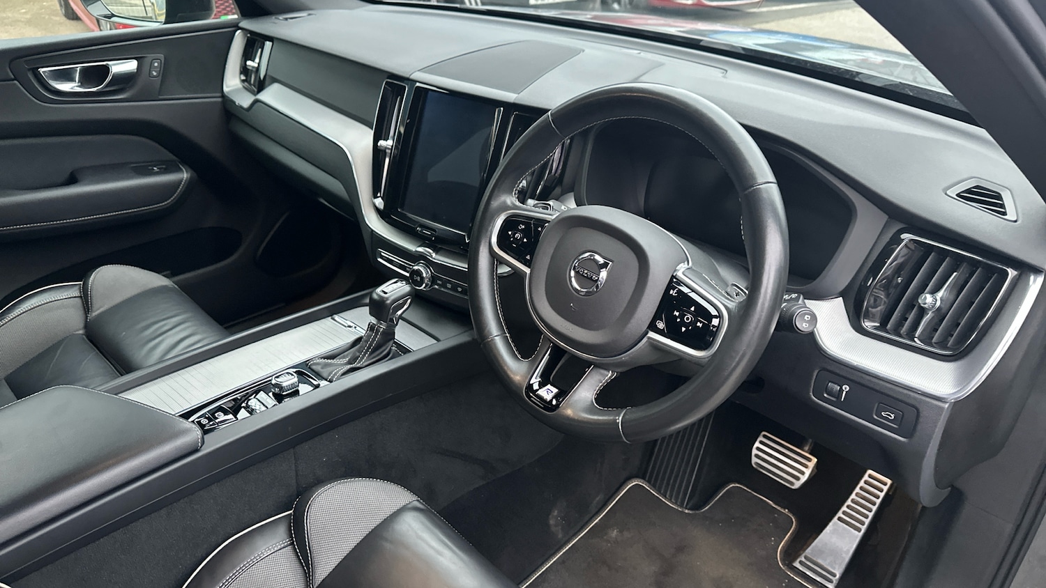 Used Volvo XC60 2019 for sale - 77113269: Photo 11