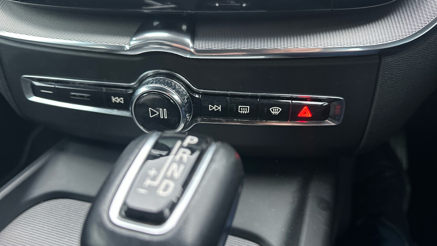 Used Volvo XC60 2019 for sale - 77113269: Photo 38