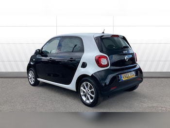Used smart forfour 2018 for sale - 78840806: Photo