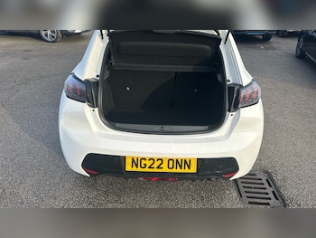 Used Peugeot 208 2022 for sale - 77220247: Photo