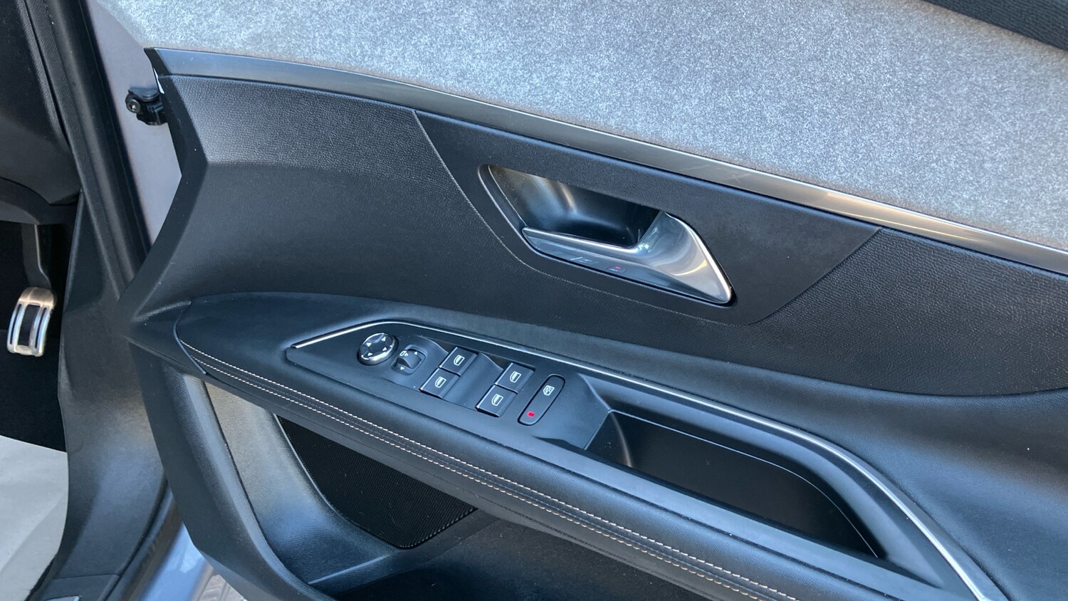 Used Peugeot 3008 2022 for sale - 76863719: Photo 31