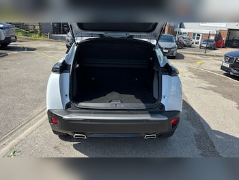 Used Peugeot 2008 2025 for sale - 78733347: Photo