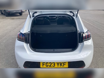 Used Peugeot 208 2023 for sale - 79392322: Photo