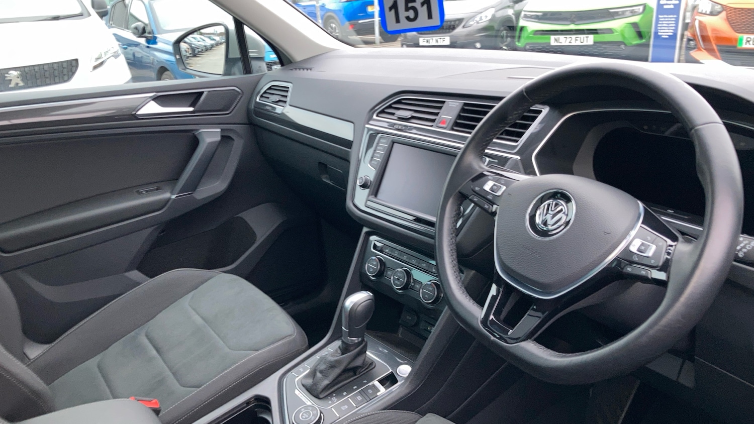 Used Volkswagen Tiguan 2017 for sale - 77106416: Photo 9