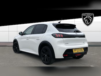 Used Peugeot 208 2023 for sale - 76102769: Photo 2