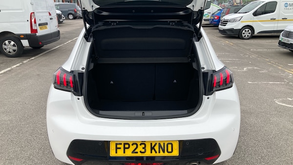 Used Peugeot 208 2023 for sale - 76102769: Photo 4