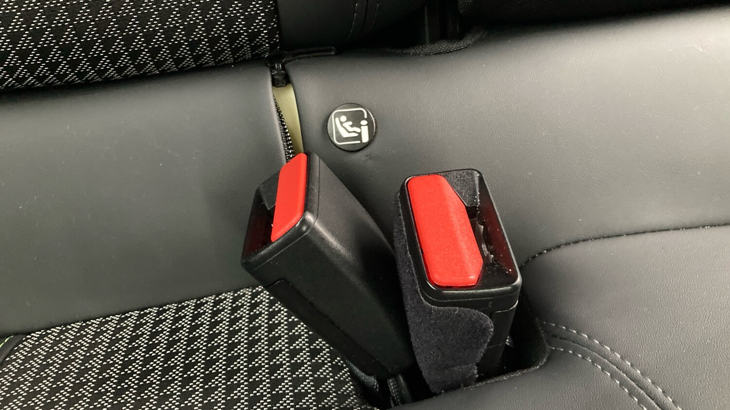 Used Peugeot 2008 2022 for sale - 76602717: Photo 17