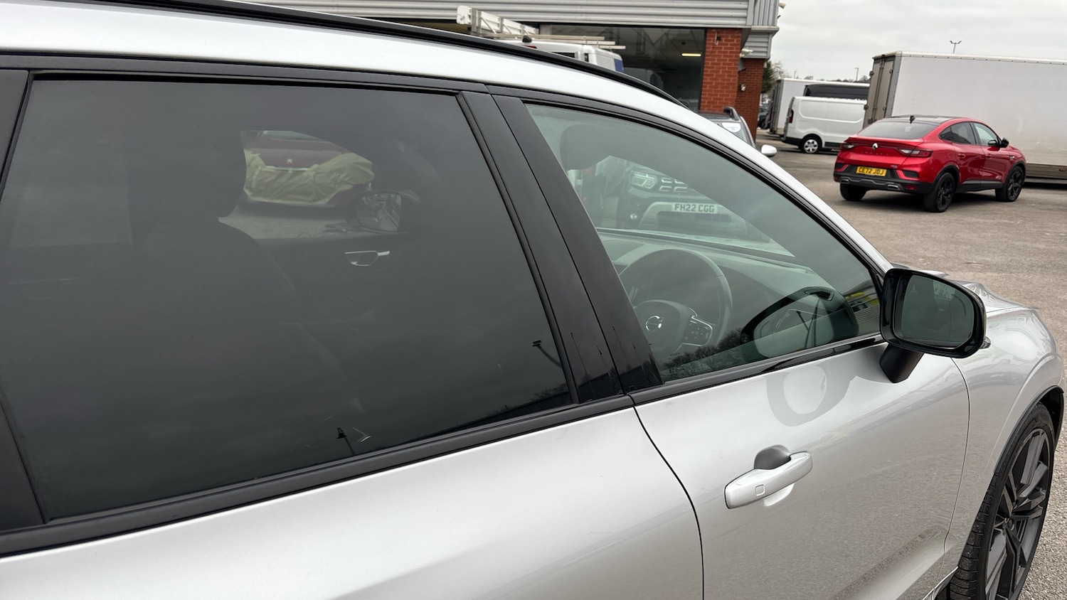 Used Volvo XC60 2021 for sale - 77113268: Photo 25