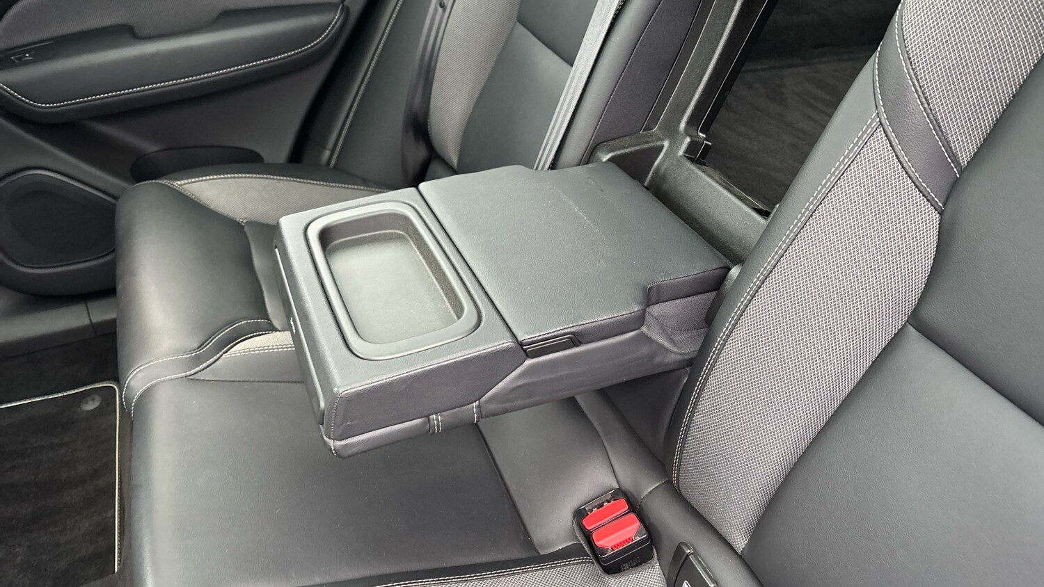 Used Volvo XC60 2021 for sale - 77113268: Photo 32