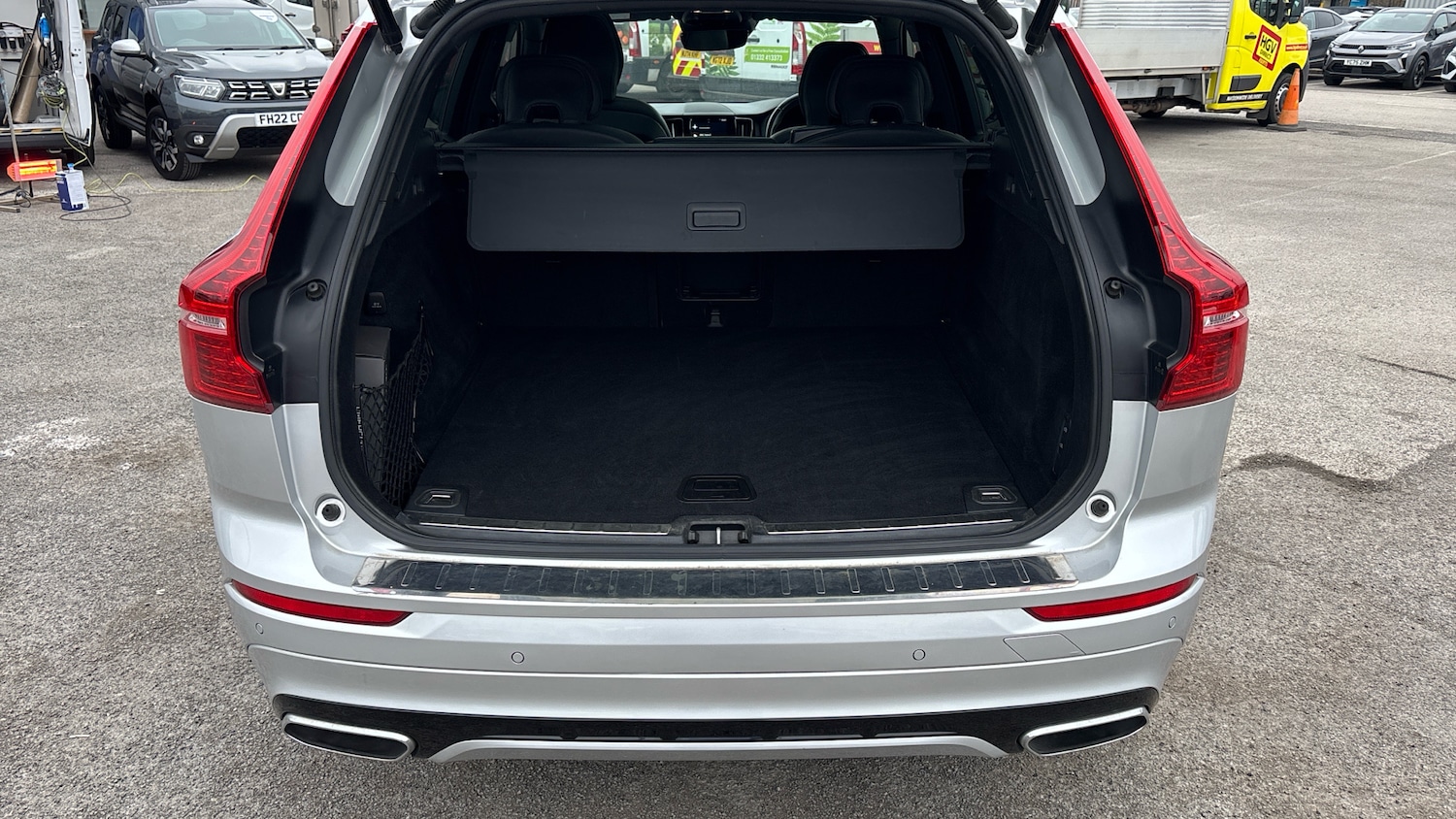 Used Volvo XC60 2021 for sale - 77113268: Photo 4