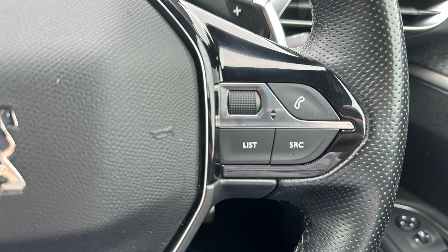 Used Peugeot 3008 2019 for sale - 78106130: Photo 28