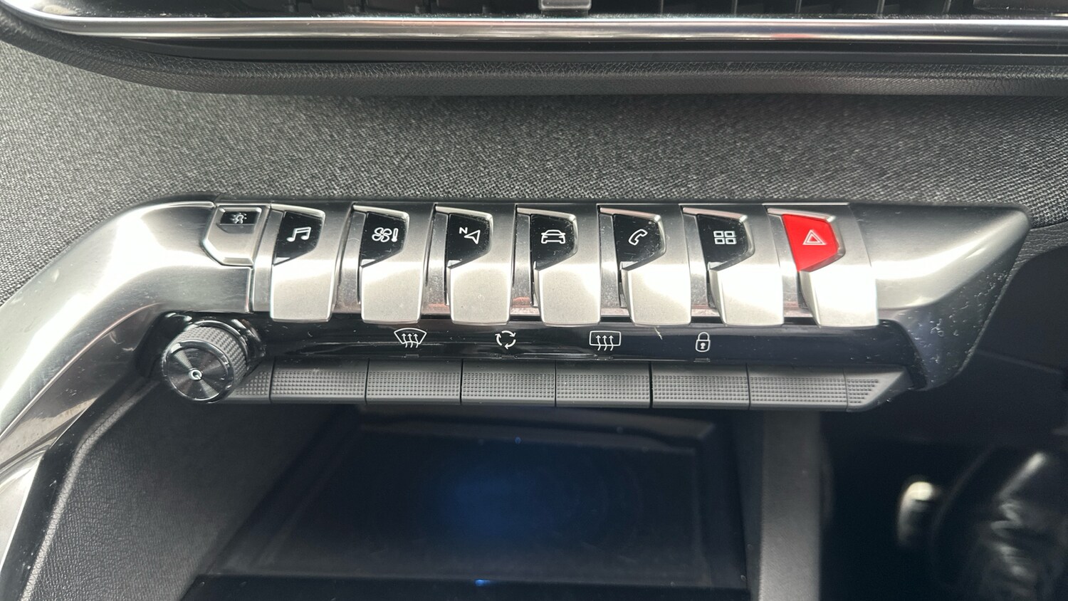 Used Peugeot 3008 2019 for sale - 78106130: Photo 30