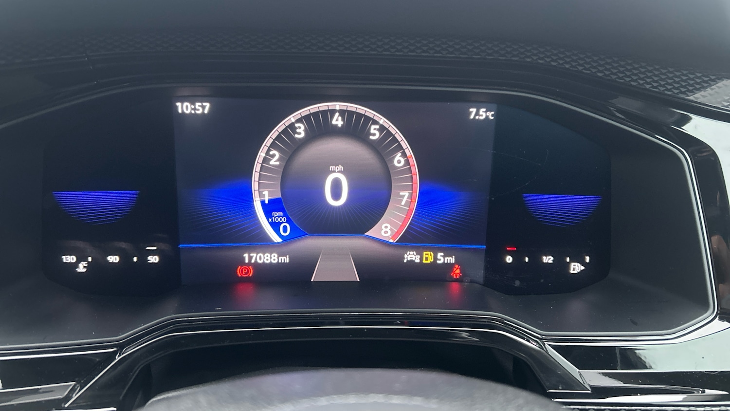 Used Volkswagen Taigo 2022 for sale - 77261315: Photo 33