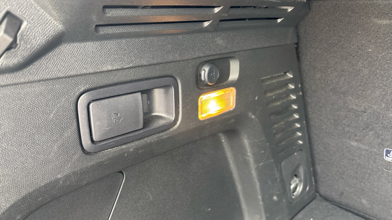 Used Peugeot 3008 2024 for sale - 76143573: Photo 21