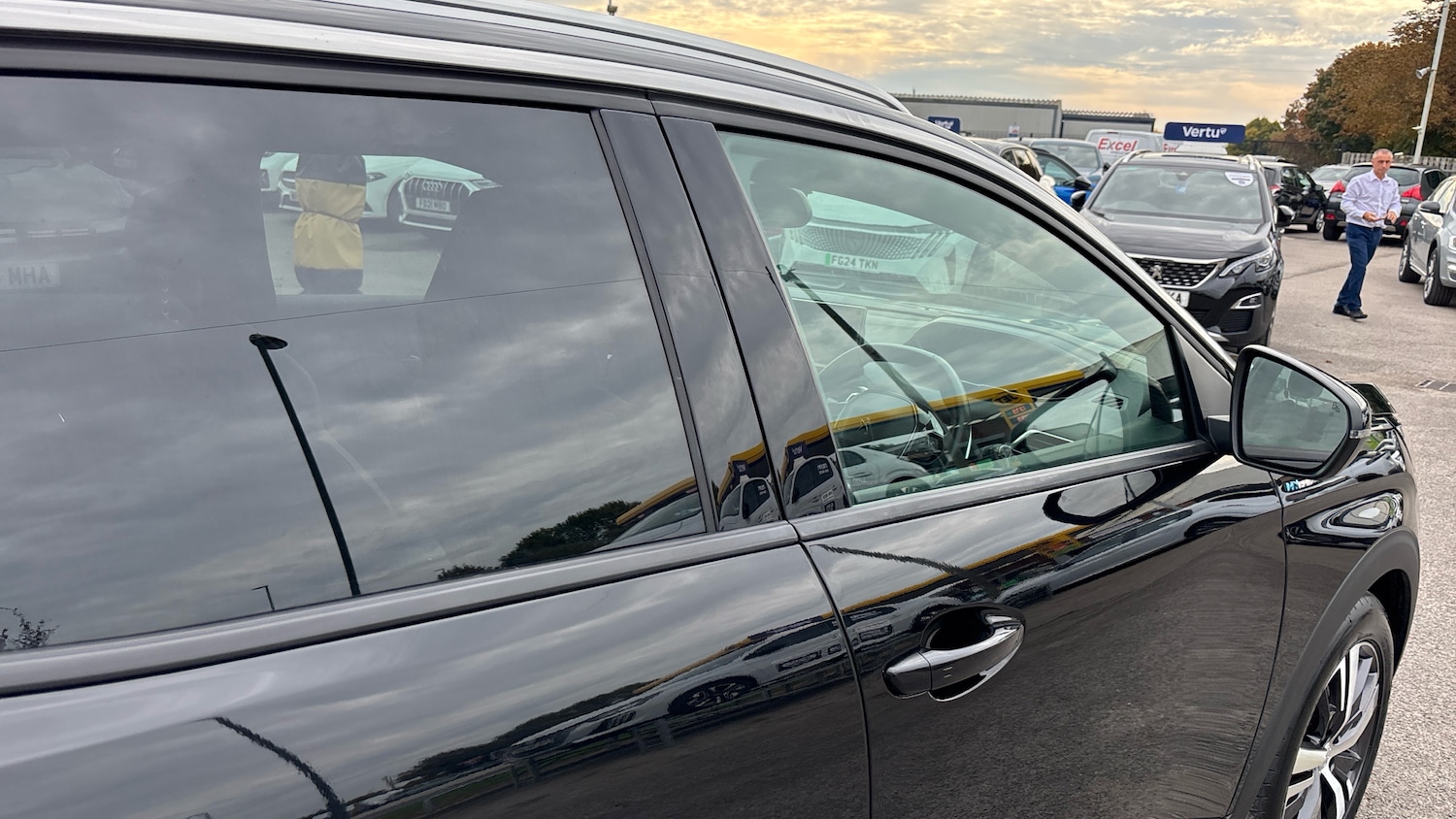 Used Peugeot 3008 2024 for sale - 76143573: Photo 24