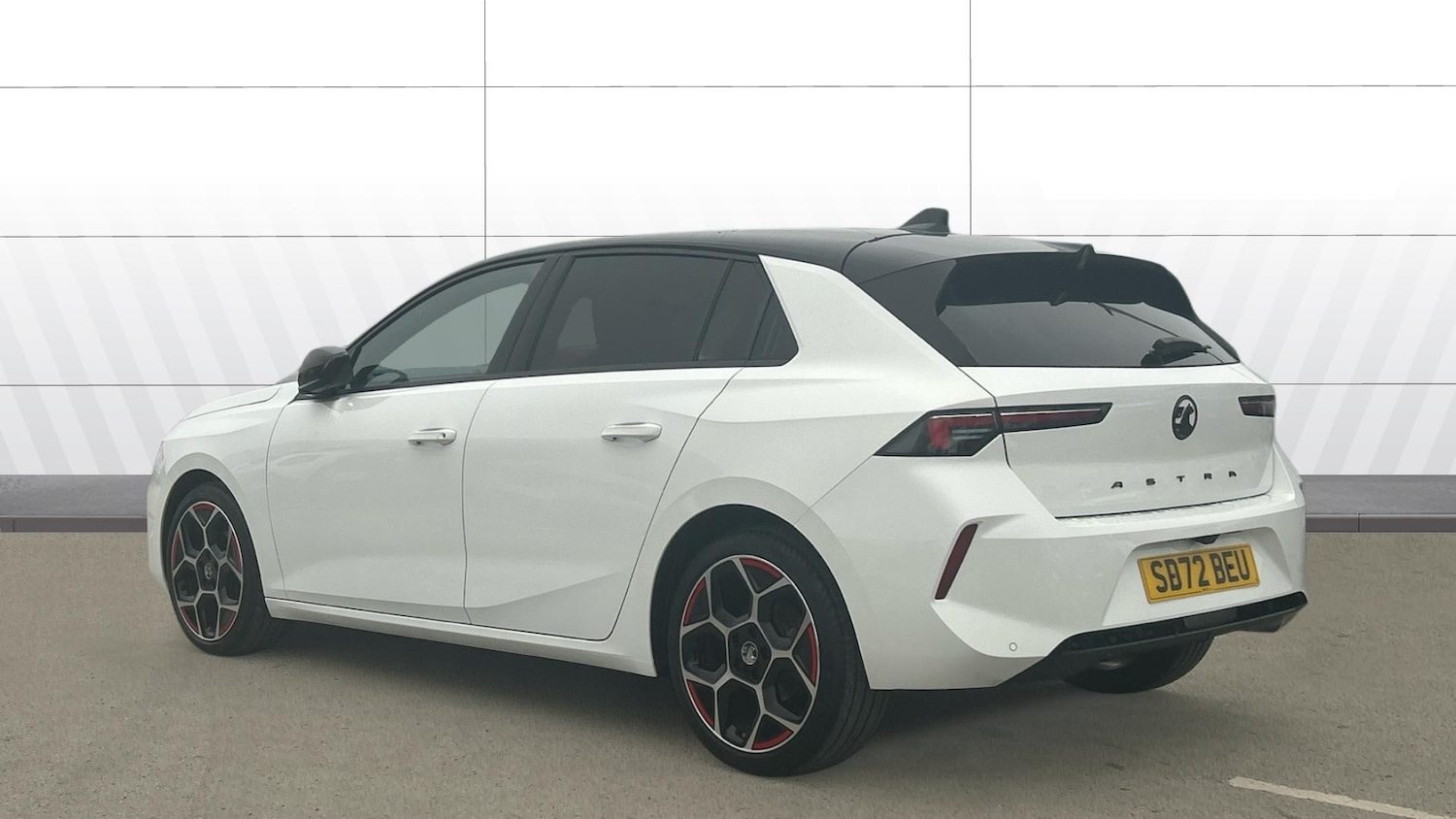 Used Vauxhall Astra 2022 for sale - 77435634: Photo 2