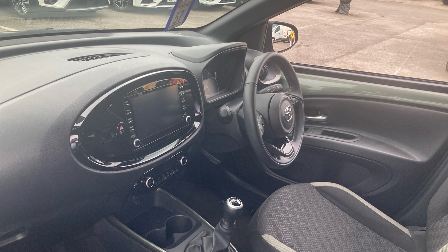 Used Toyota Aygo X 2023 for sale - 76319544: Photo 11