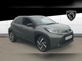 2023 (23) - 1.0 VVT-i Edge 5dr Petrol Hatchback