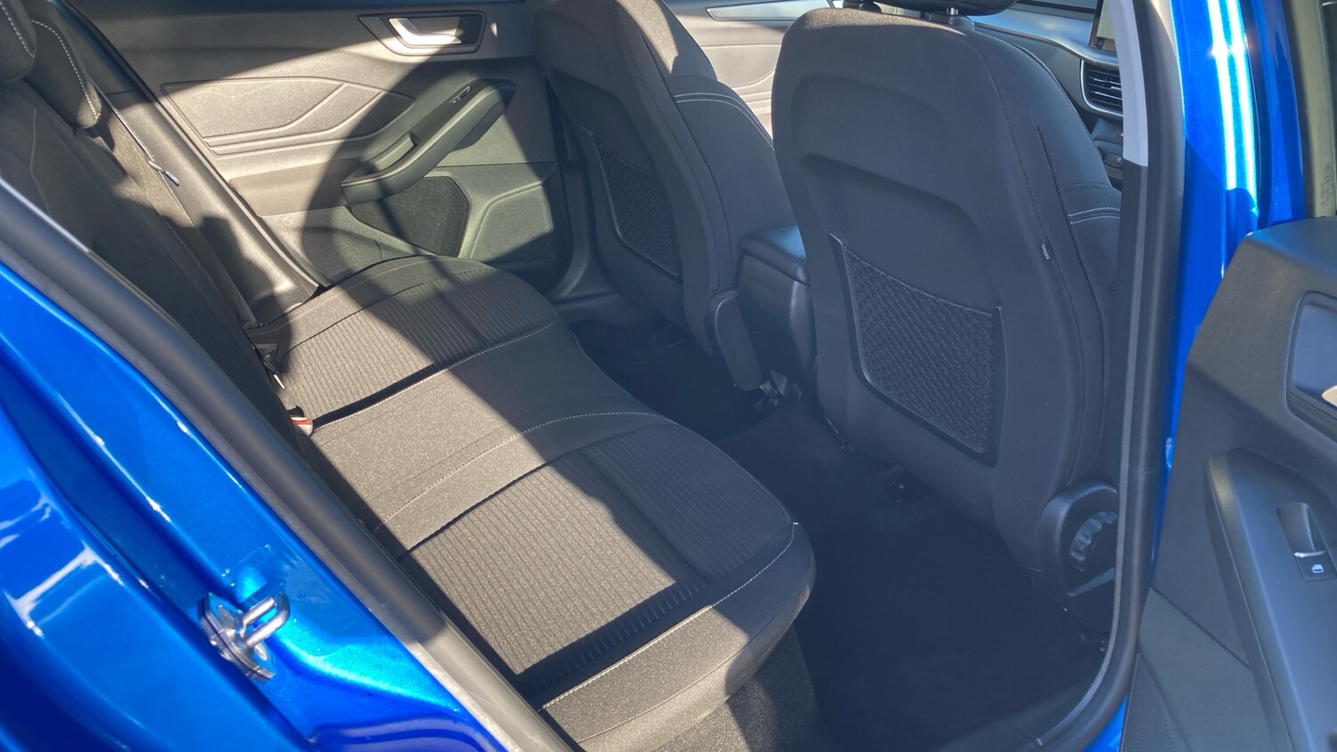 Used Ford Focus 2022 for sale - 76576519: Photo 30