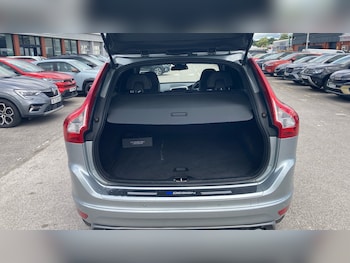 Used Volvo XC60 2017 for sale - 78883373: Photo