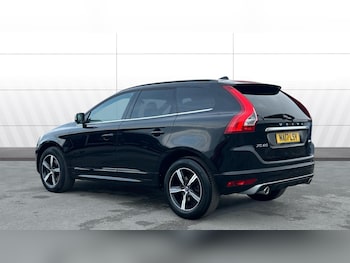 Used Volvo XC60 2017 for sale - 77351100: Photo