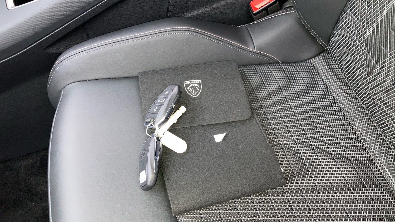 Used Peugeot 3008 2024 for sale - 77676176: Photo 19