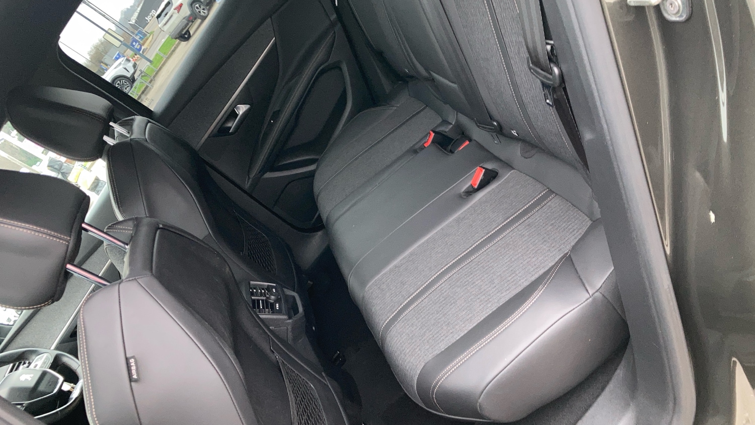 Used Peugeot 3008 2018 for sale - 77528492: Photo 16