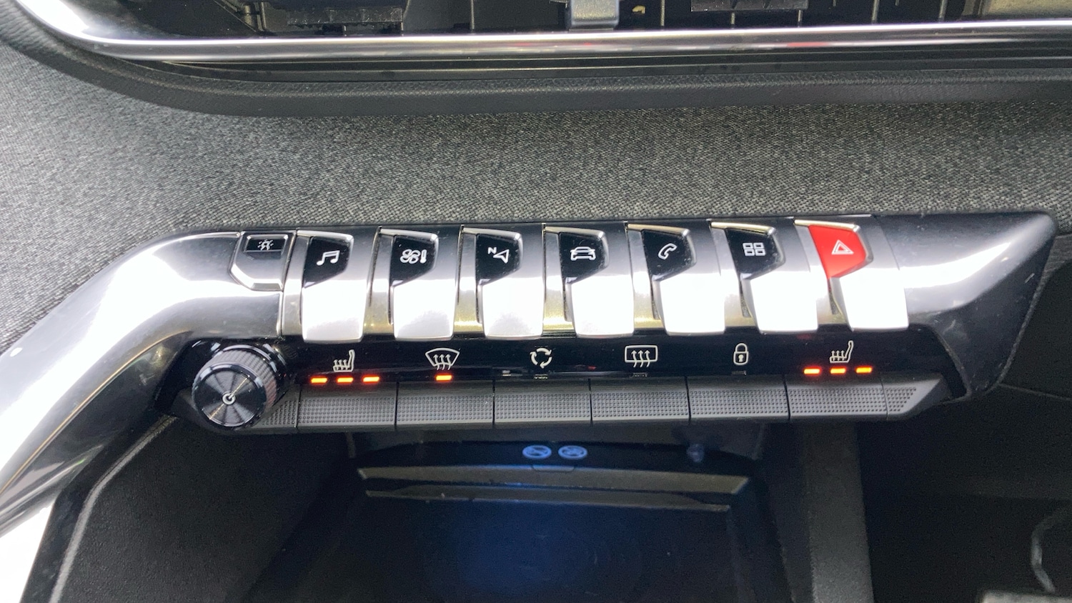 Used Peugeot 3008 2018 for sale - 77528492: Photo 26