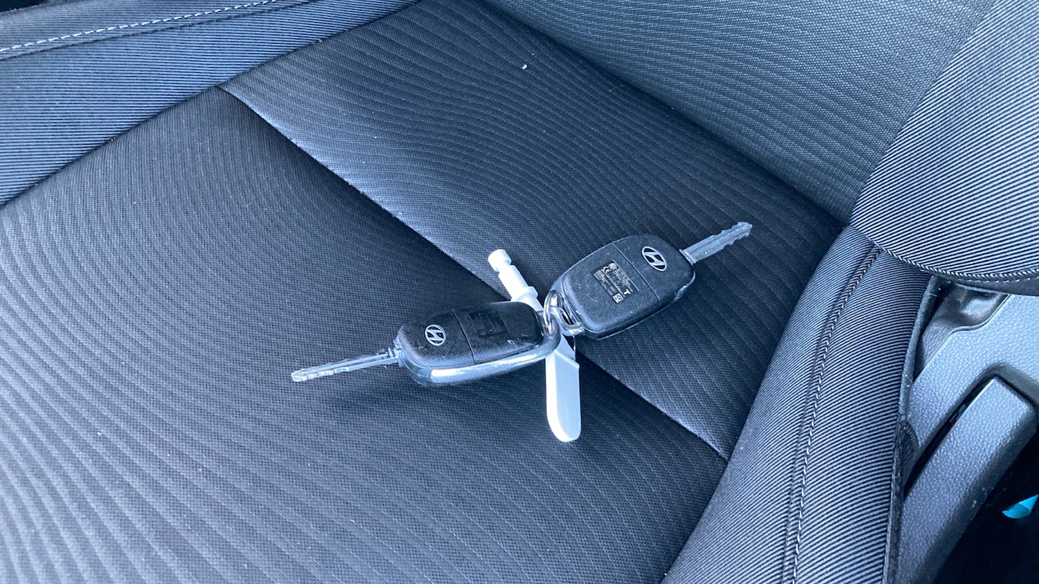 Used Hyundai i10 2017 for sale - 76764095: Photo 20