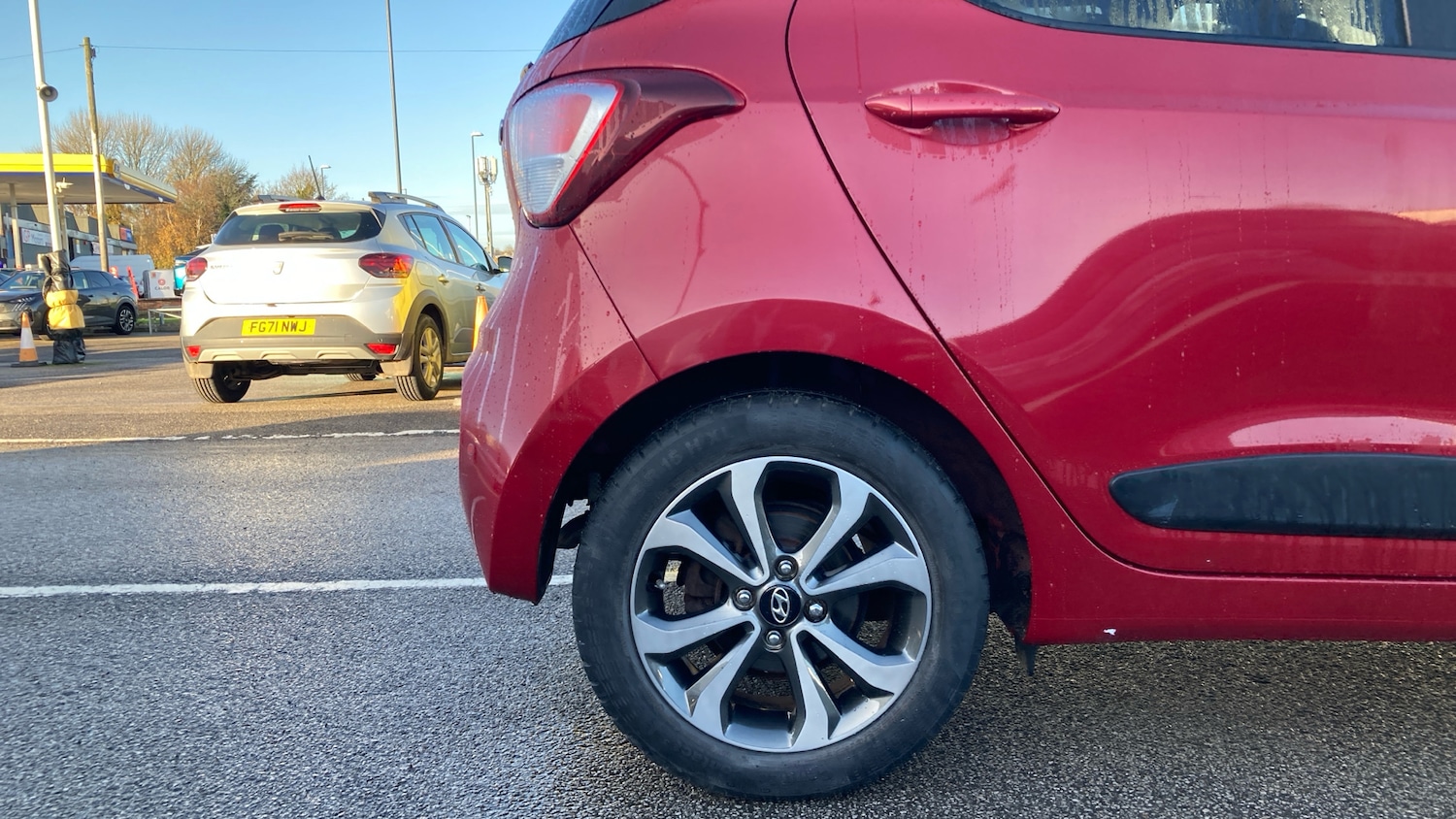 Used Hyundai i10 2017 for sale - 76764095: Photo 7