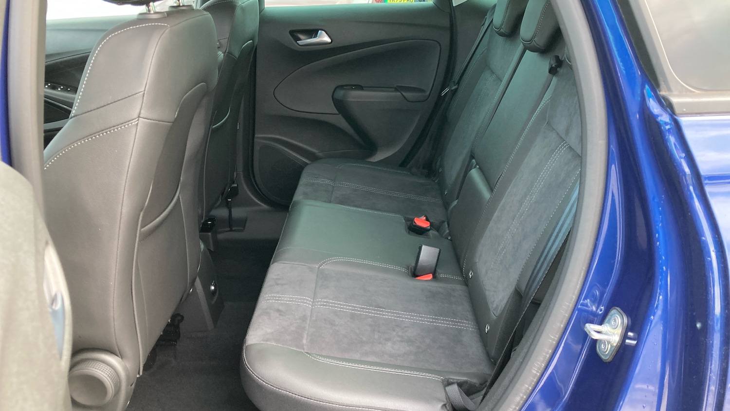 Used Vauxhall Crossland 2022 for sale - 76637633: Photo 16