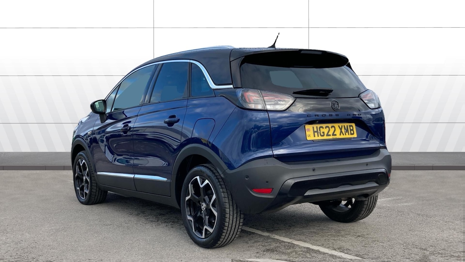 Used Vauxhall Crossland 2022 for sale - 76637633: Photo 2