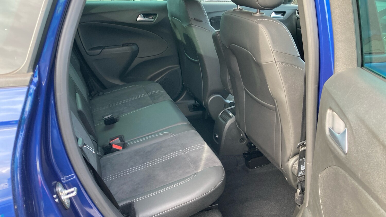 Used Vauxhall Crossland 2022 for sale - 76637633: Photo 35
