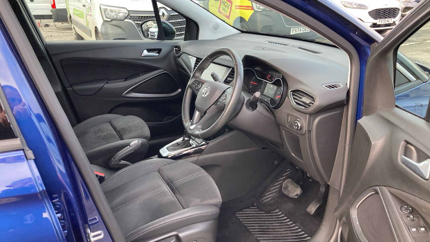 Used Vauxhall Crossland 2022 for sale - 76637633: Photo 37