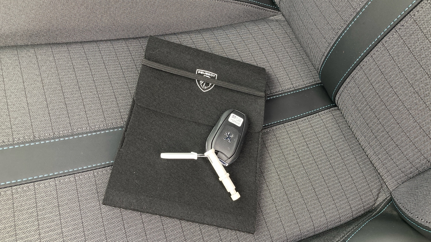 Used Peugeot 208 2023 for sale - 76421801: Photo 19