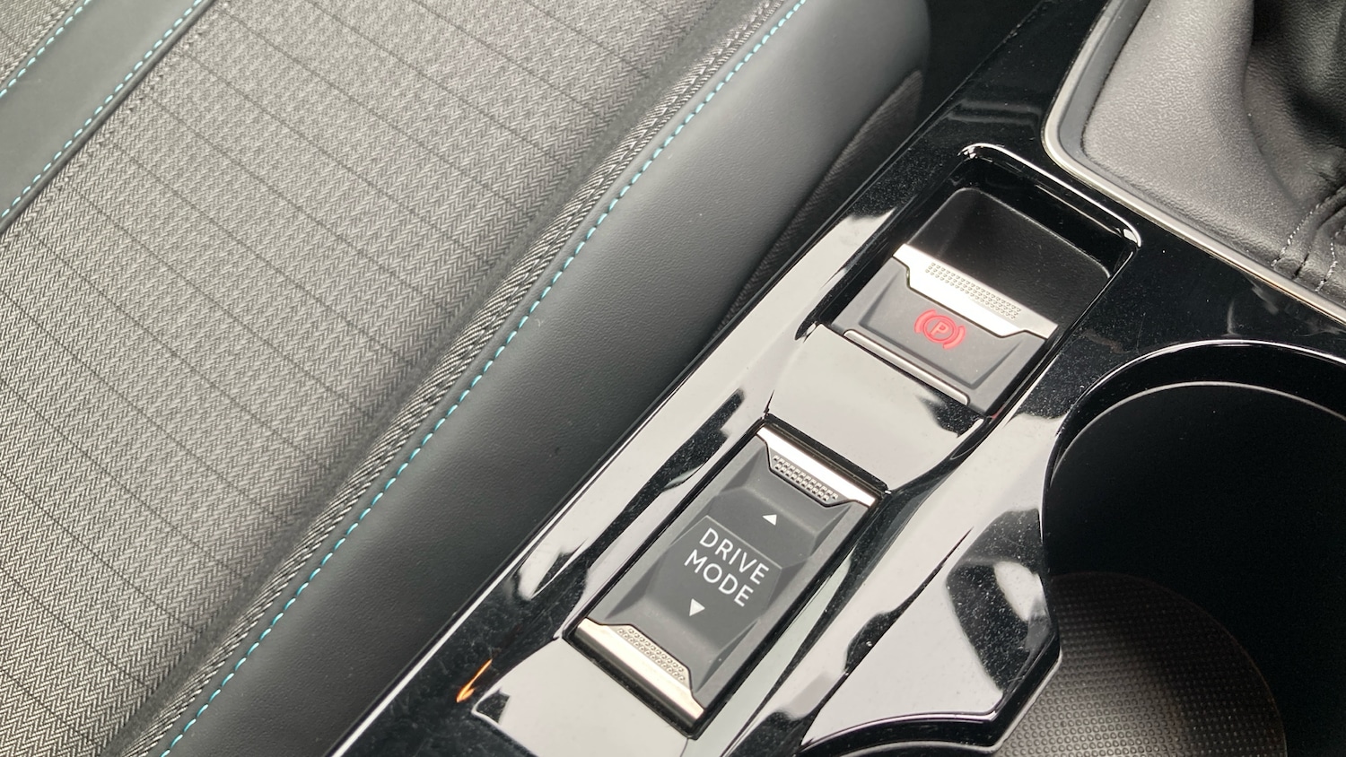 Used Peugeot 208 2023 for sale - 76421801: Photo 27