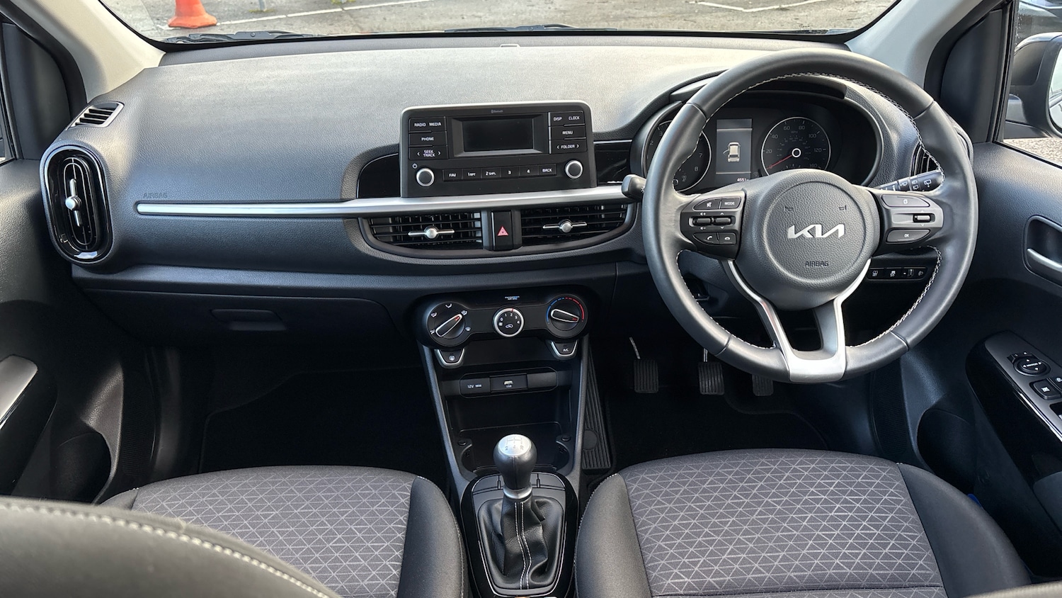 Used Kia Picanto 2023 for sale - 76777895: Photo 10