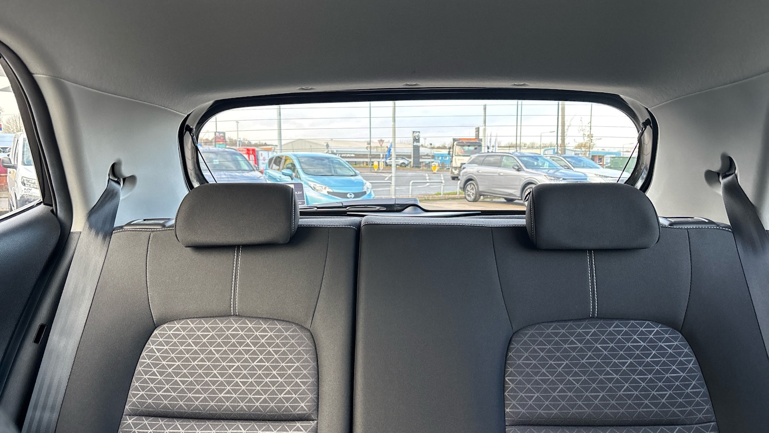 Used Kia Picanto 2023 for sale - 76777895: Photo 15