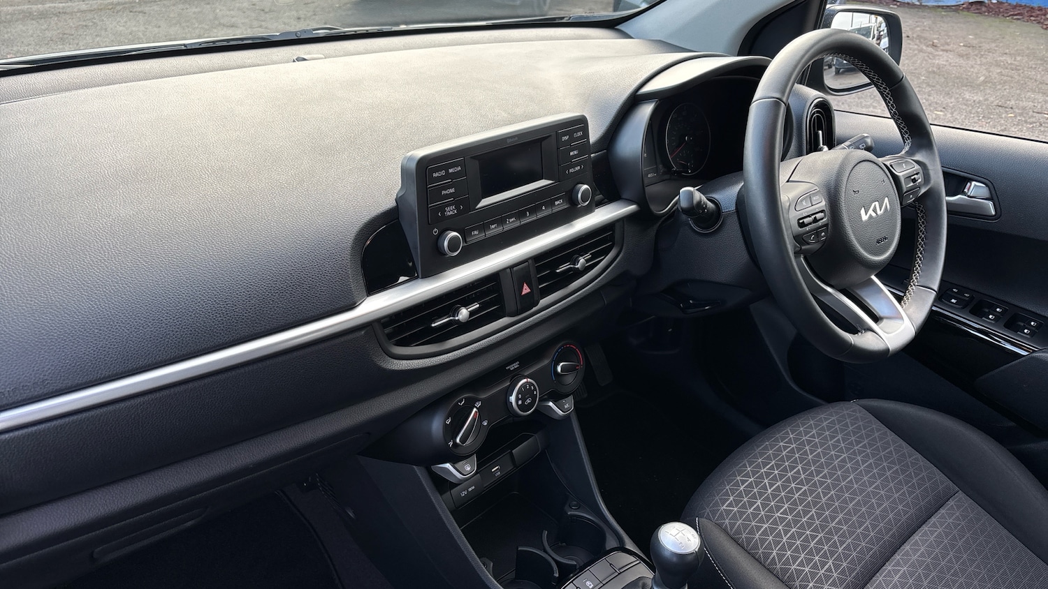 Used Kia Picanto 2023 for sale - 76777895: Photo 9