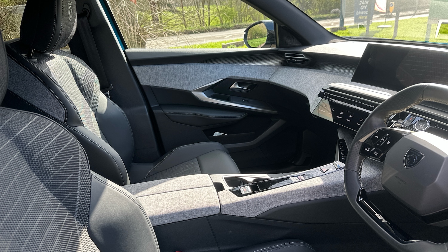 Used Peugeot 3008 2025 for sale - 77901430: Photo 14