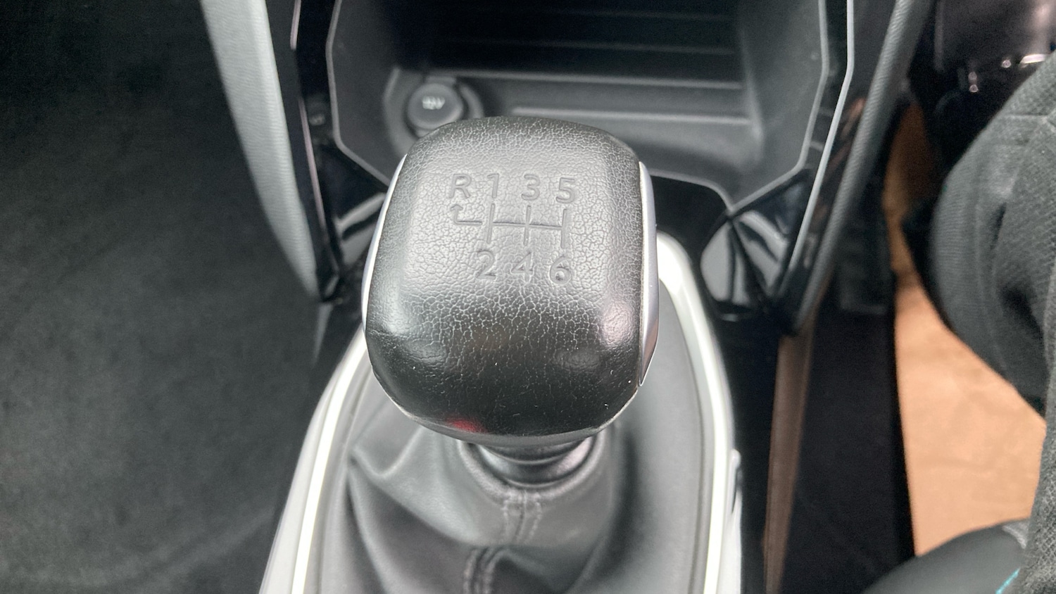 Used Peugeot 208 2021 for sale - 76532083: Photo 31