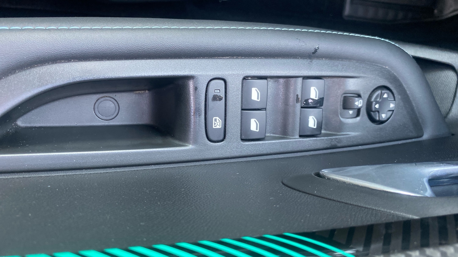 Used Peugeot 208 2021 for sale - 76532083: Photo 36