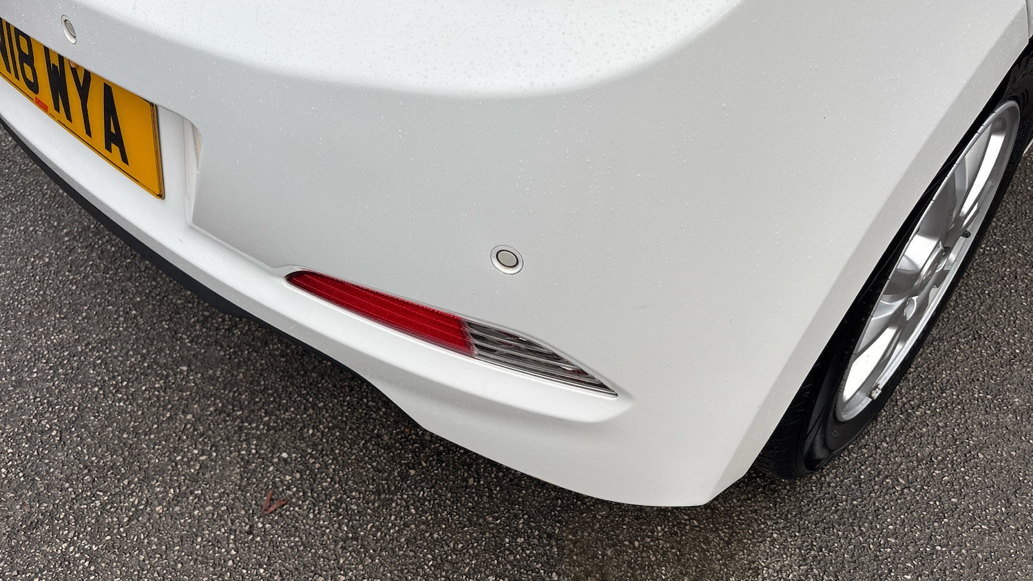 Used Hyundai i20 2018 for sale - 76627845: Photo 22