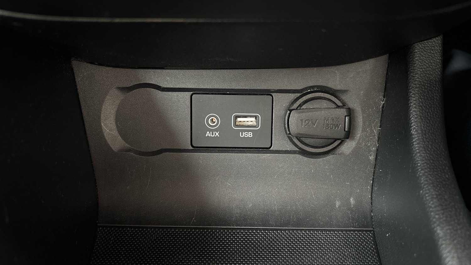 Used Hyundai i20 2018 for sale - 76627845: Photo 32